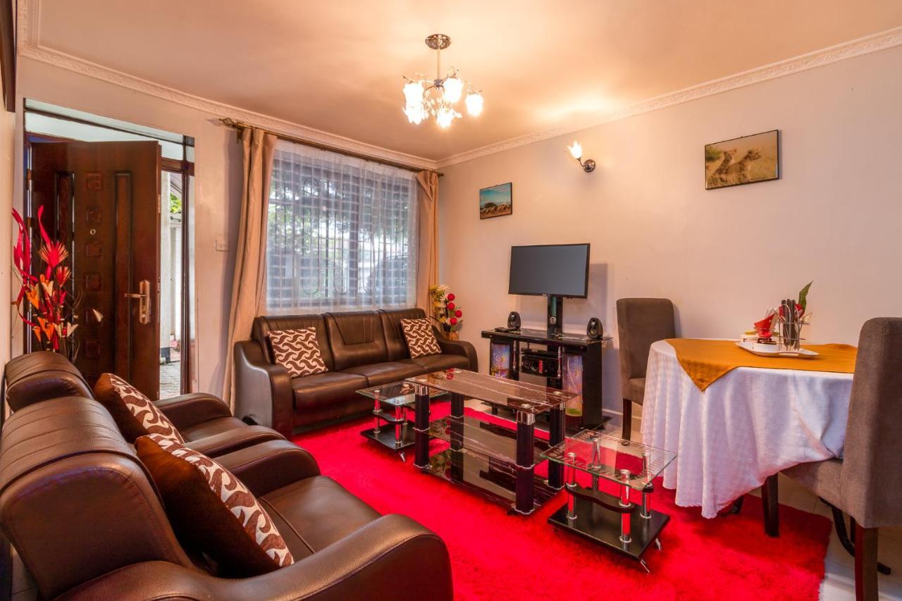 Javilla Eagles Safari Guest House Nairobi Exterior photo